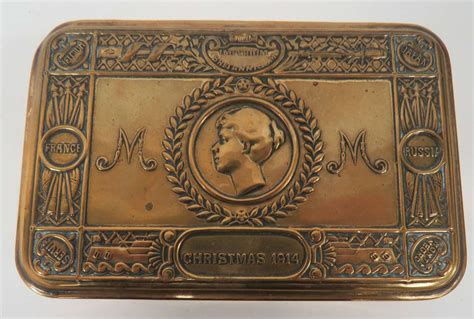 christmas 1914 metal box|queen mary 1914 christmas box.